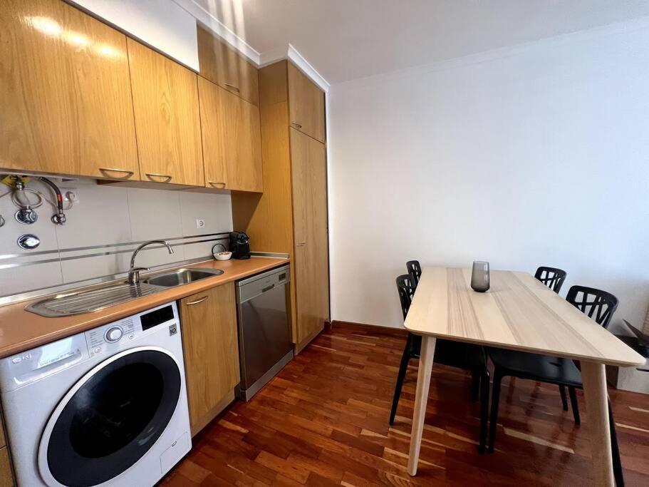 Апартаменты Prime Location - Historic District With Private Parking Лиссабон Экстерьер фото